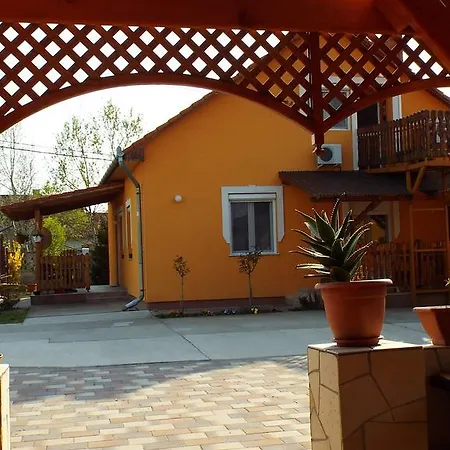 Margo Vendeghaz Apartament Cserkeszőlő